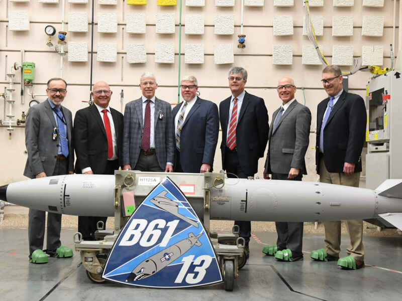 США розпочинають серійне виробництво однієї з найпотужніших модернізованих ядерних авіабомб