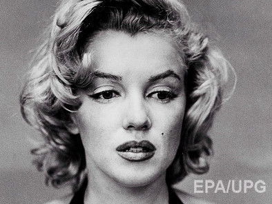 Опубліковані невідомі знімки вагітної Монро