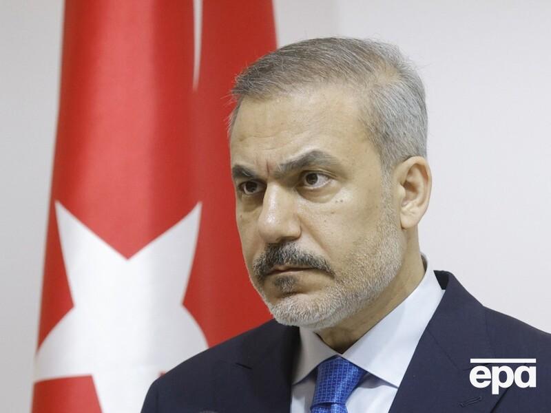 Кінець війни до кінця року. Глава МЗС Туреччини привіз із Москви до Києва ідеї щодо перемир'я