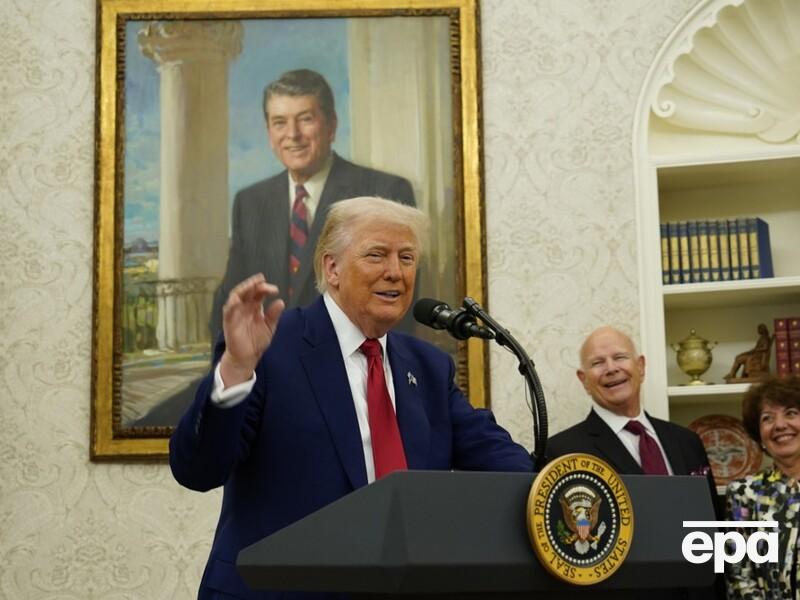 Трамп обвинил Китай в "полном нарушении сделки" с США