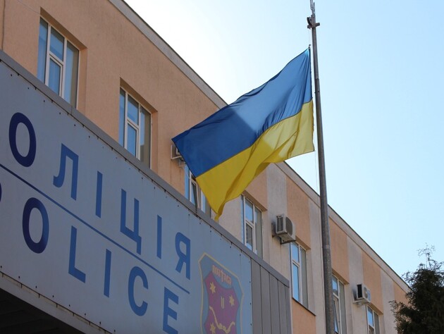 У Полтавській області у згорілій машині виявили тіло. ЗМІ пишуть про військового і гранату