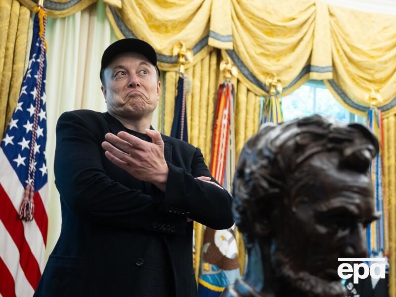 "Помогает выбраться из темных психических дыр". Маск отреагировал на статью об употреблении им наркотиков