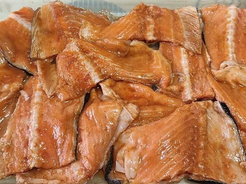 Смешайте эти три ингредиента – и получите невероятный соус для хребтов красной рыбы. Бюджетный рецепт