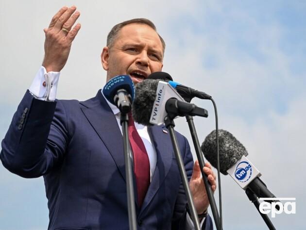 Новий лідер на президентських виборах у Польщі. Екзитпол оновив результати 