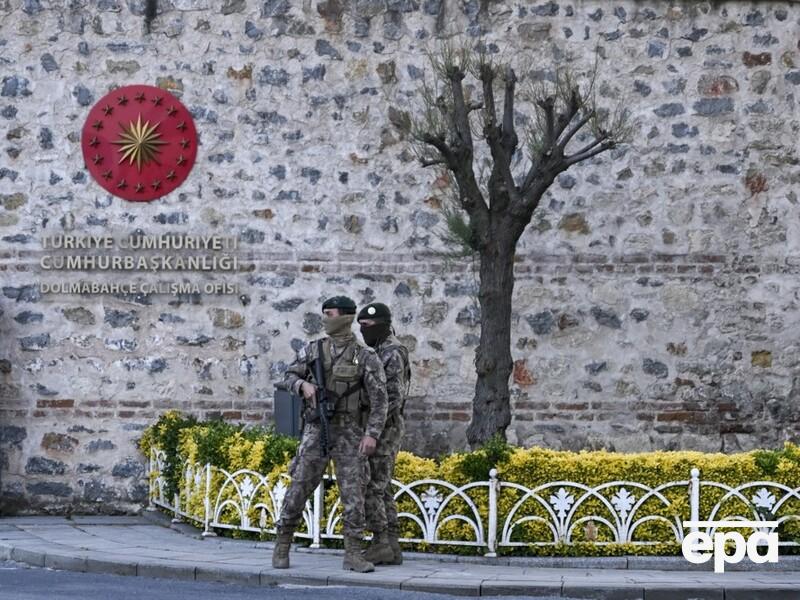 ЗМІ дізналися, коли розпочнеться другий раунд переговорів у Стамбулі. Делегації України і РФ уже прибули