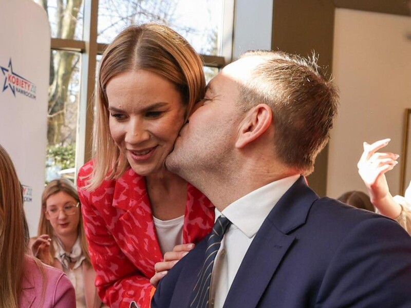 Родила в 17, а сейчас борется с азартными играми. Что известно о жене антиукраинского президента Польши