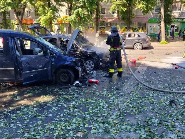 Росіяни вдарили по центру Сум. Місцева влада розповіла про наслідки й показала фото