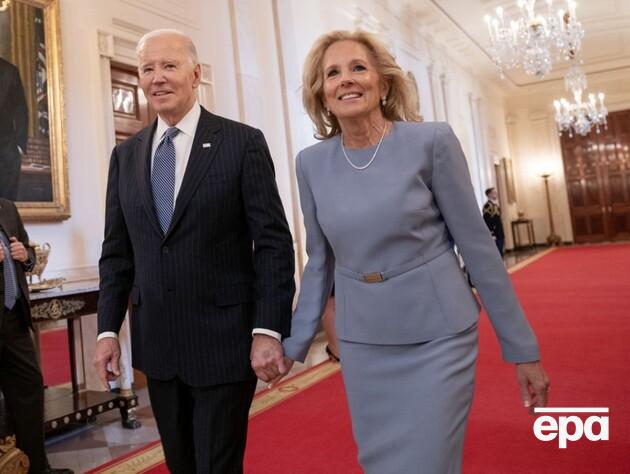Доктор Бі. ЗМІ розкрили роль Джилл Байден у ймовірному приховуванні стану здоров'я її чоловіка