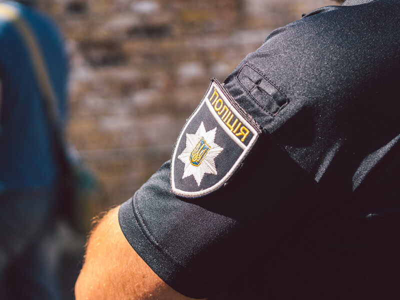 В Тернополе подростки избили школьницу и сняли это на видео. Полиция рассказала детали