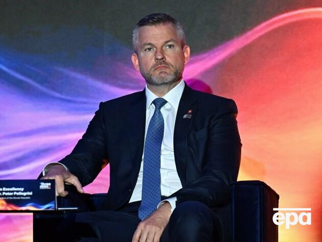 У Словаччині хотіли провести референдум про зняття санкцій із РФ. Президент пояснив, чому це неможливо