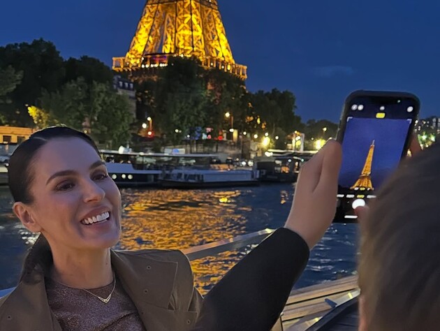Ефросинина объяснила, что делала в Париже