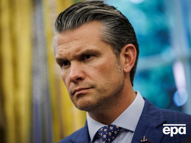 Хегсет рассказал, когда администрация Трампа решила передать председательство в "Рамштайне"