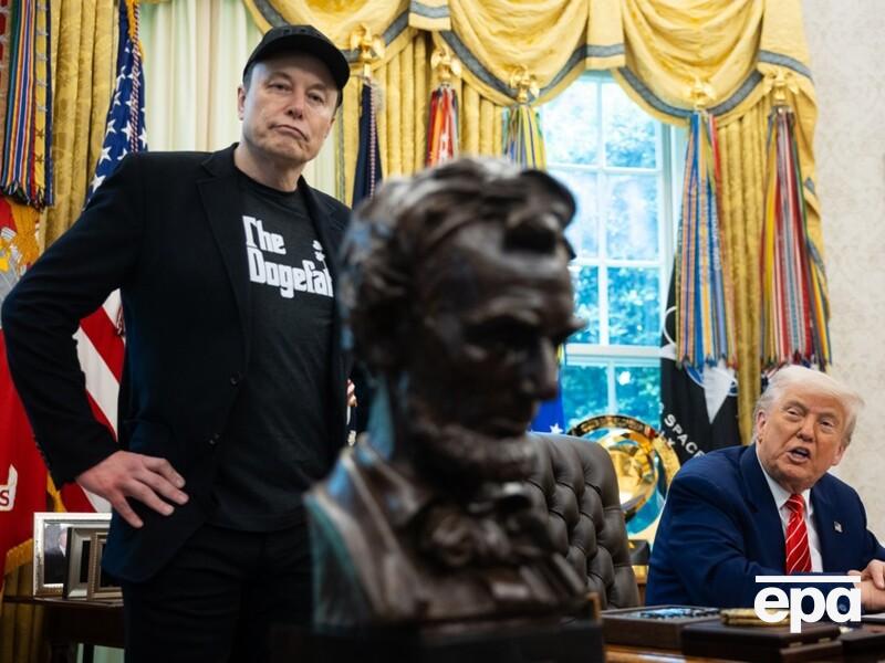 "Неправда!" Маск відповів на заяву Трампа про те, що він добре знав податковий законопроєкт