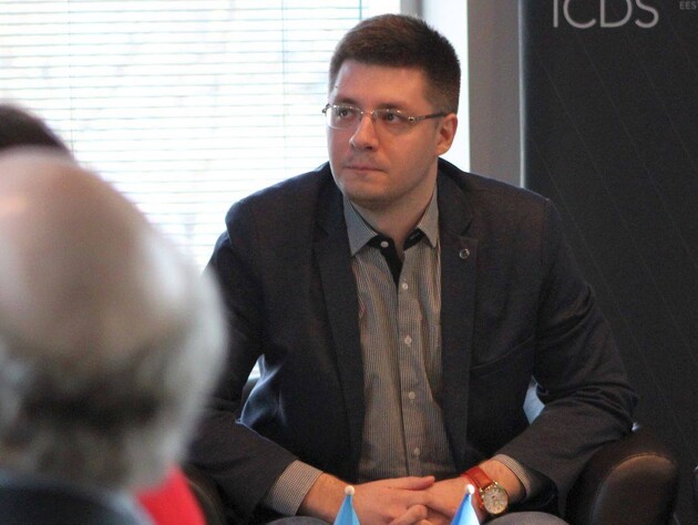 Інфаркт Путіна, арешт Януковича, депортація Маска, скандал із Зеленським. Інтерв'ю Бацман із Демченком. Відео