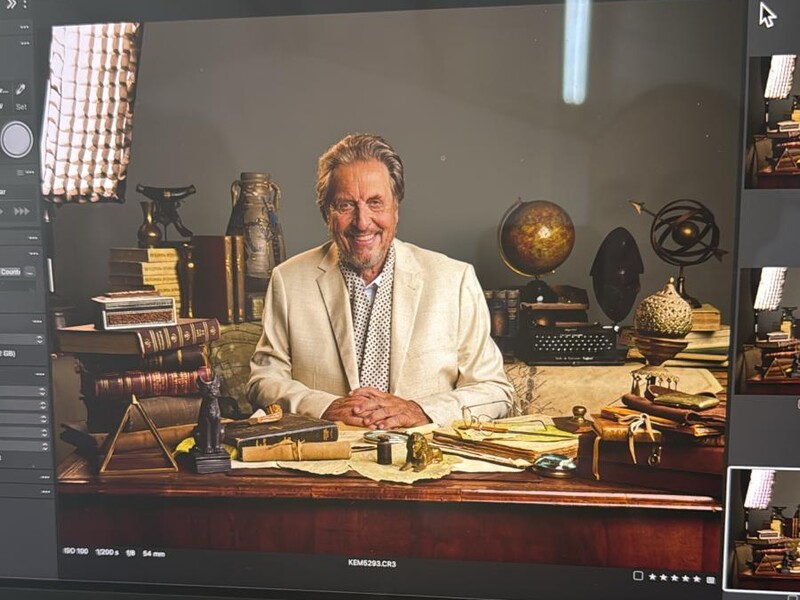 Пропагандисты из РФ объявили о приезде в Москву отца Илона Маска. В других странах ему якобы "скучно"