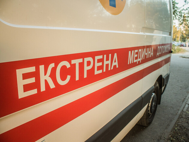 В Киеве подросток упал с канатного аттракциона