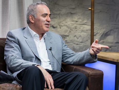 Для Путина сдача Крыма является самоубийством – Каспаров