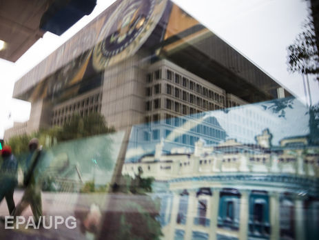 Директор ФБР провел с членами Сената заседание о вмешательстве РФ в выборы в США