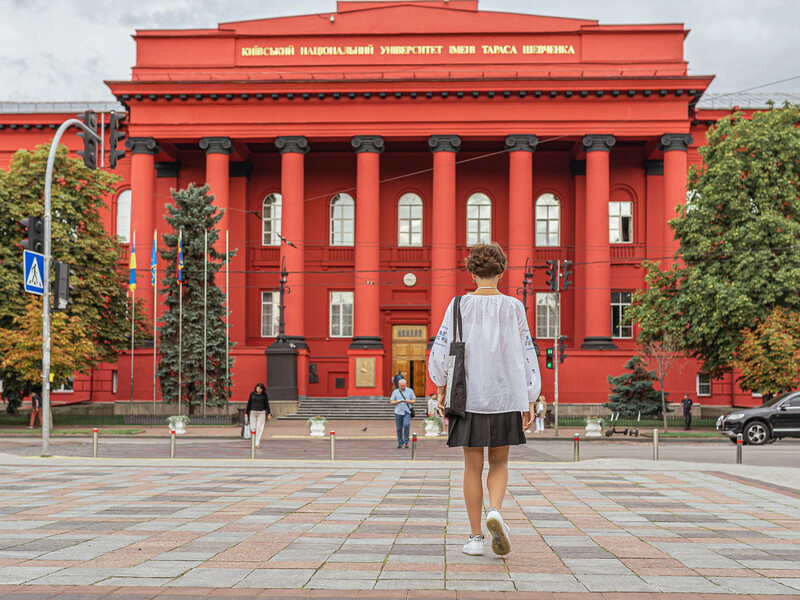 18-летние украинцы возвращаются из-за границы, потому что в Украине интереснее жить – Минобразования заявило о новой тенденции