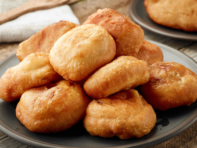 Благодаря этому жареные пирожки получатся пышными и вкусными. Простой рецепт теста