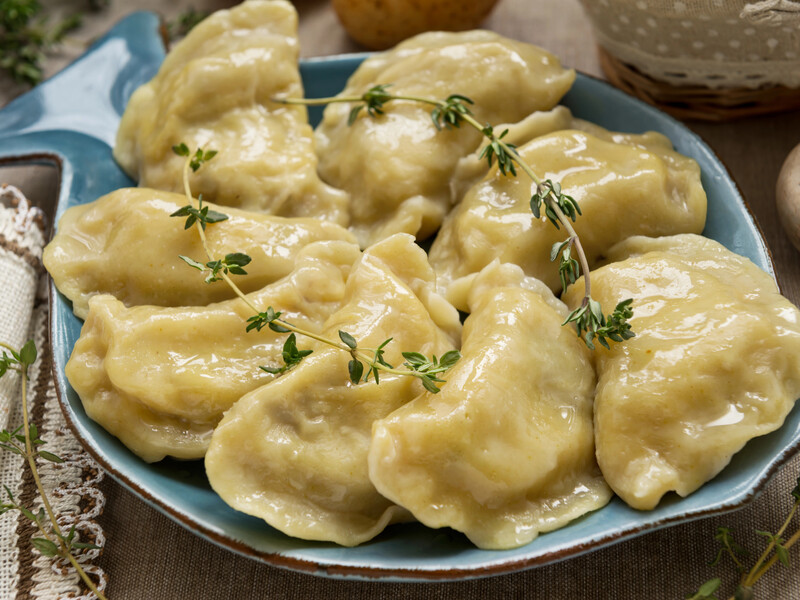 Добавьте это к муке – и тесто на вареники получится невероятно вкусным. Быстрый рецепт