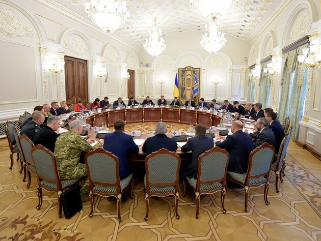 У Раді пропонують запровадити персональну відповідальність членів РНБО за введені санкції – 