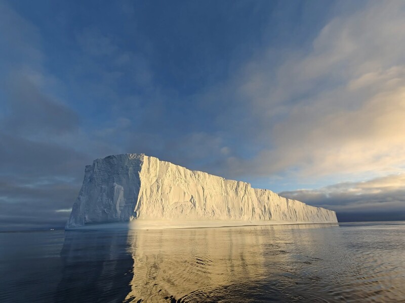 Огромный айсберг в Антарктиде назвали в честь украинского морского дрона