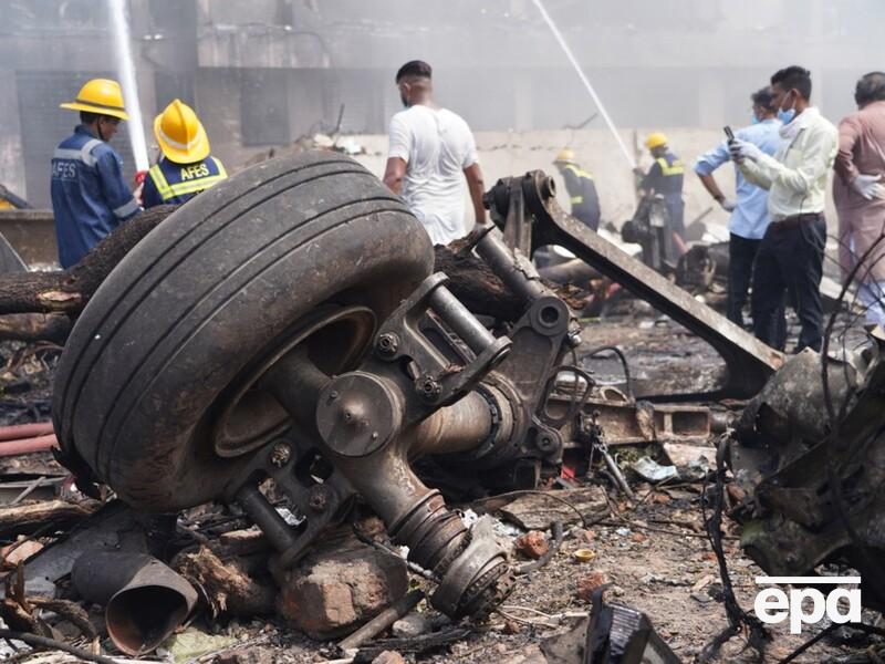 В авіакатастрофі в Індії вижив громадянин Великобританії. ЗМІ розповіли, як це йому вдалося