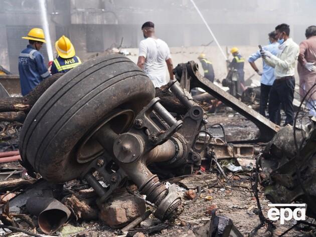 В авіакатастрофі в Індії вижив громадянин Великобританії. ЗМІ розповіли, як це йому вдалося
