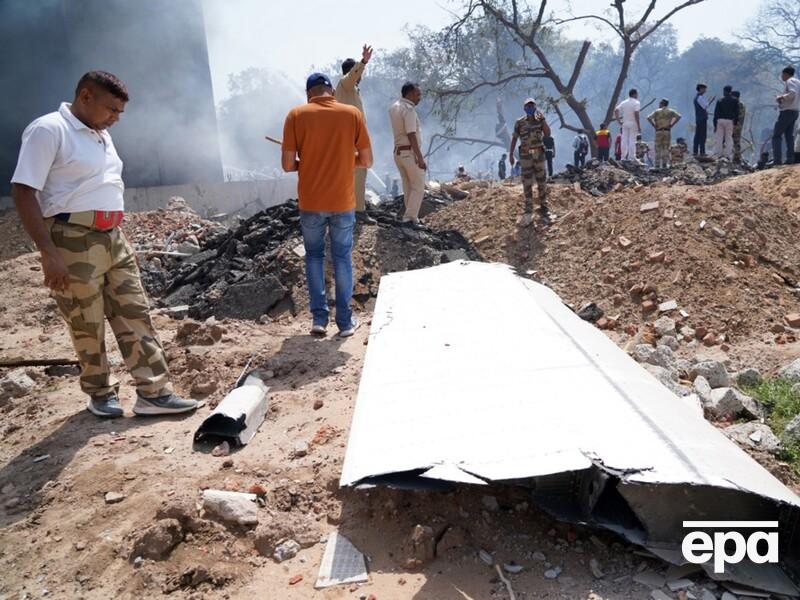 В Индии после взлета разбился Boeing 787, погибли более 200 человек. Фоторепортаж