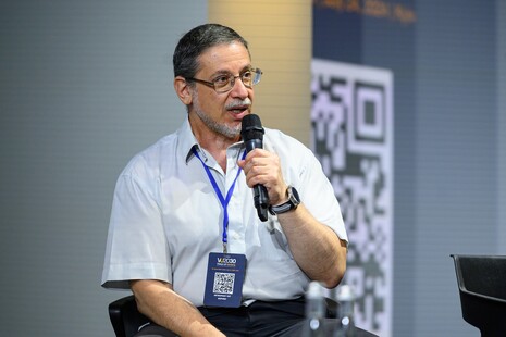 Я шокований, яка кількість українців досі вірить, що Трамп прийде – порядок наведе