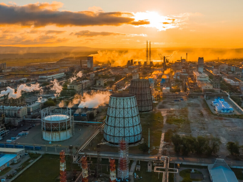 Дрони вдарили по заводу компонентів для вибухівки й снарядів у Ставропольському краї РФ