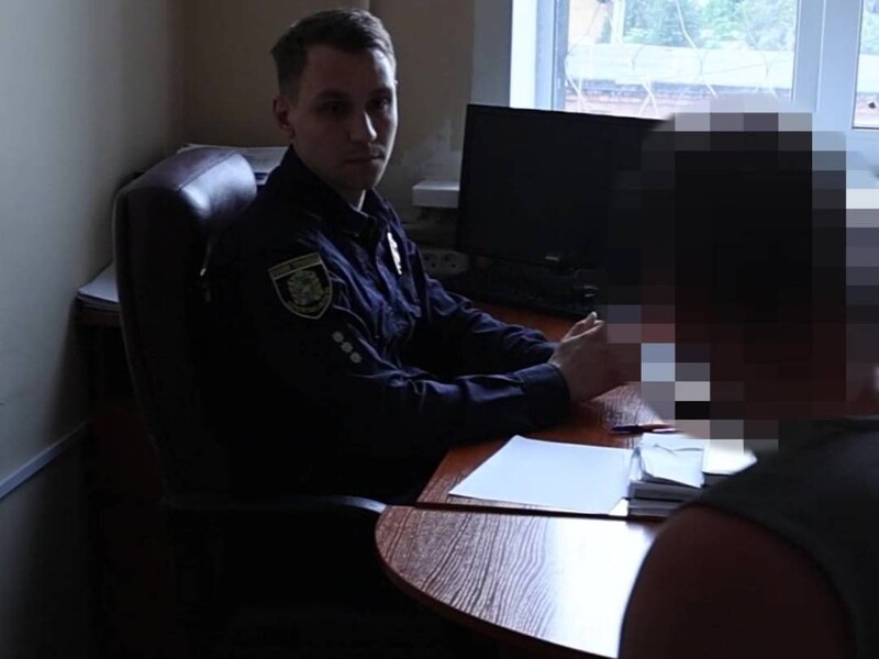 "Скористався метушнею й утік через вікно". У поліції розповіли, хто підпалив будівлю ТЦК у Харкові