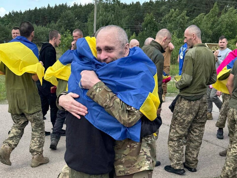 В Украину вернулась новая группа военнопленных