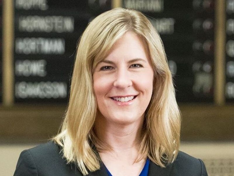 У США застрелили жінку – політика від Демократичної партії та її чоловіка, поранено сенатора