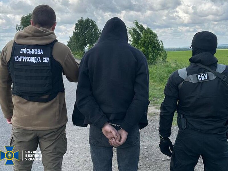 СБУ підозрює жителя Рівненської області в підготовці російських ударів по аеродромах ЗСУ