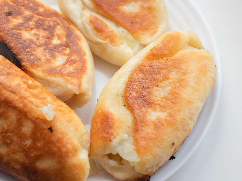 Добавьте это к муке – и получатся пирожки, которые когда-то жарили бабушки. Рецепт воздушного теста