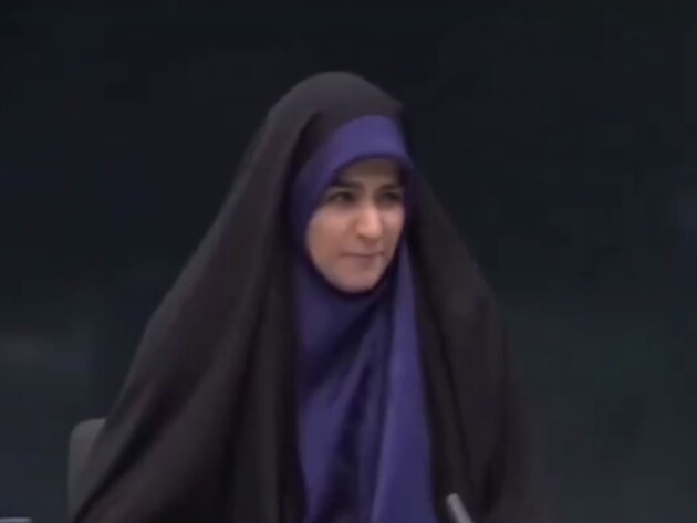 Израиль атаковал штаб-квартиру иранского телевидения во время прямого эфира. Видео