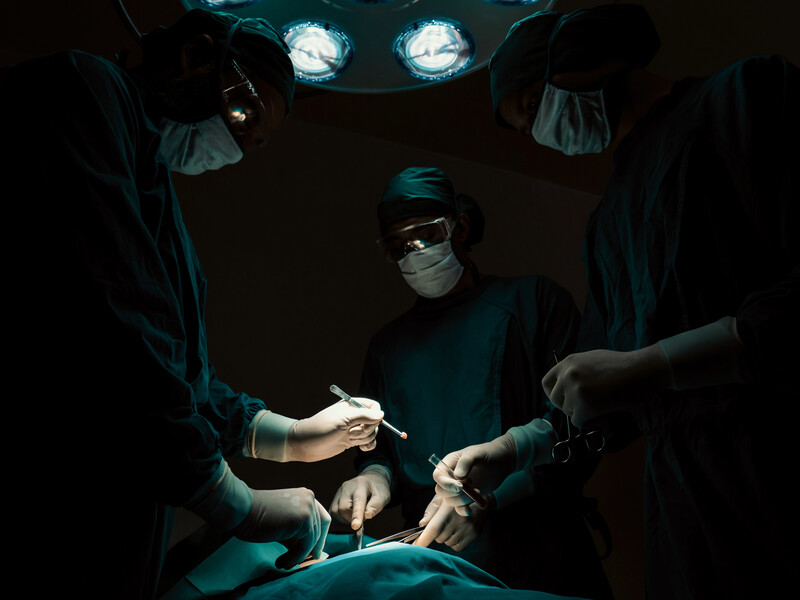 Восточный фланг НАТО переносит операционные под землю и готовит больницы к вторжению РФ – Politico