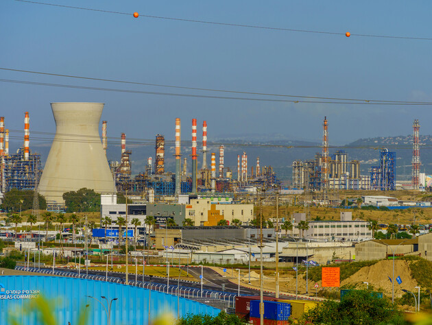 После удара Ирана в Хайфе остановился нефтеперерабатывающий завод