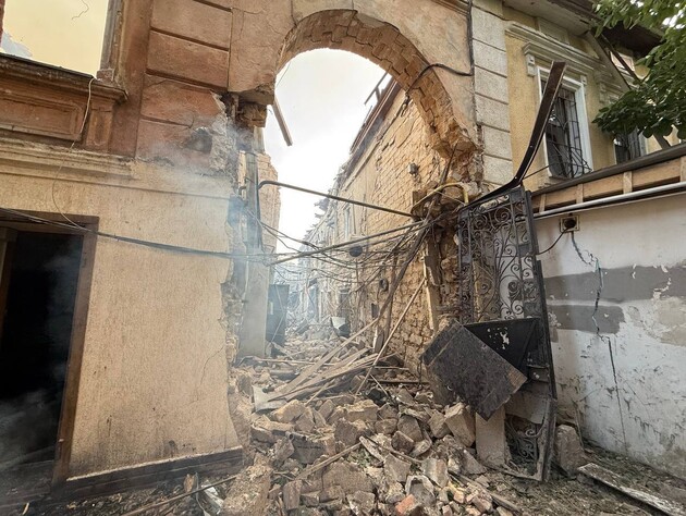 Росія завдала удару по Одесі, пошкоджено історичний центр, серед поранених є діти