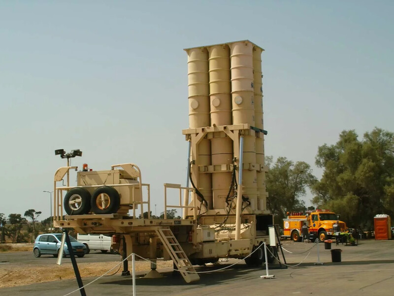 В Ізраїлю закінчуються ракети проти балістики з Ірану. "Залізний купол" їх не замінить – WSJ