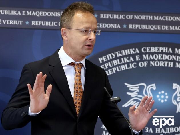 Сійярто в Петербурзі заявив, що Угорщина була б готова прийняти переговори між РФ та Україною