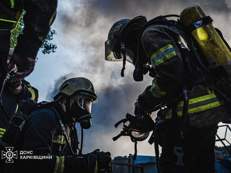 РФ атакувала дронами Харків, є влучання у двох районах. Постраждали діти