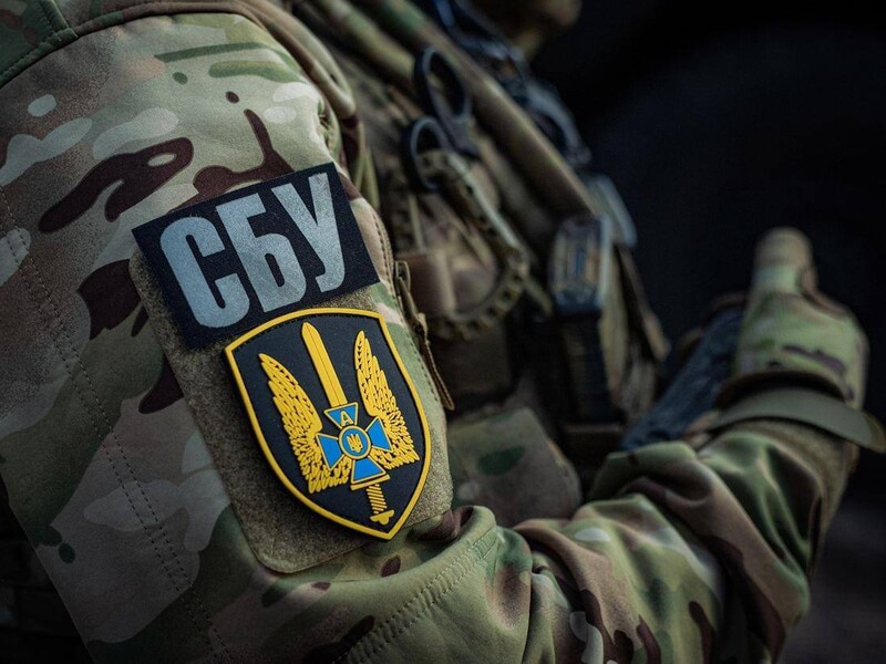 "Не носи неизвестные пакеты". Байдак снял ролик для кампании СБУ "Спали ФСБшника". Видео