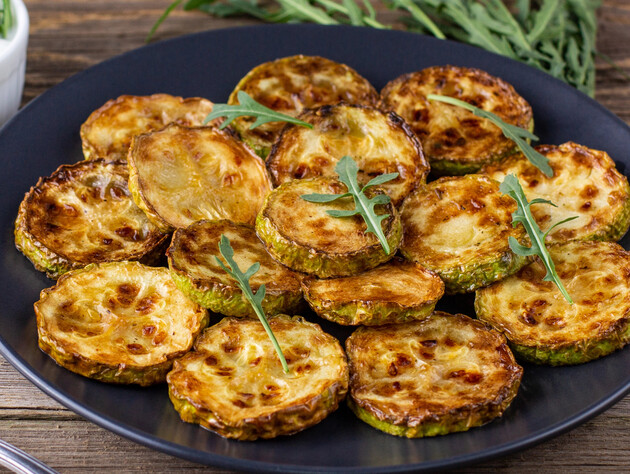 Эта простая и быстрая панировка сделает кабачки самыми вкусными. Проверенный рецепт