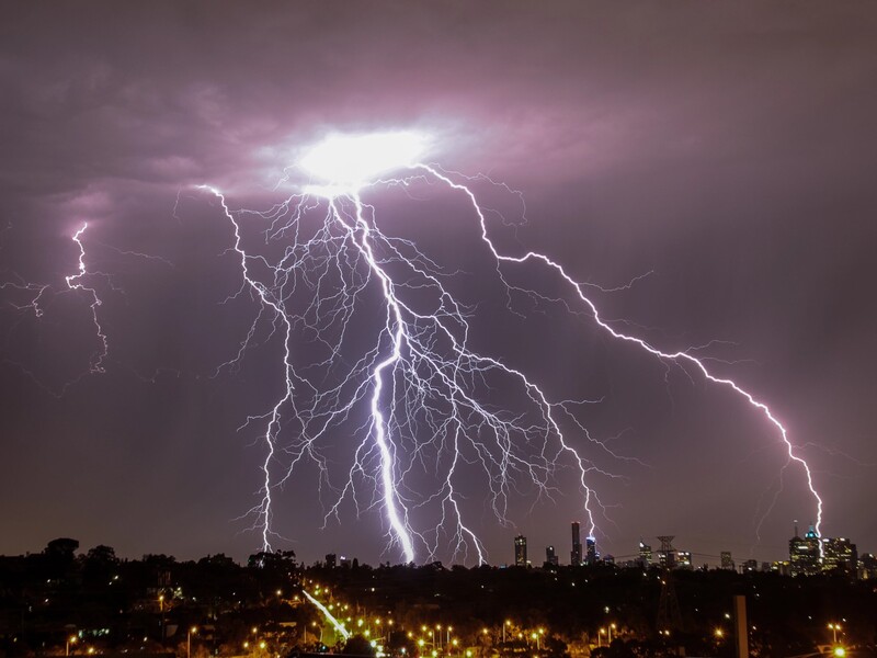 Грозы накроют Украину. Синоптики рассказали, какие регионы в зоне риска