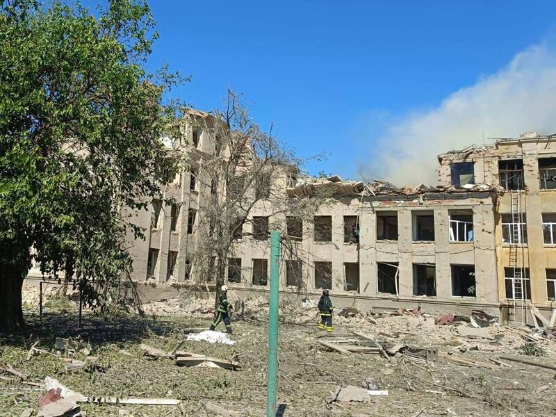 В лицее, который РФ разрушила ракетой, на следующий день должен был быть НМТ