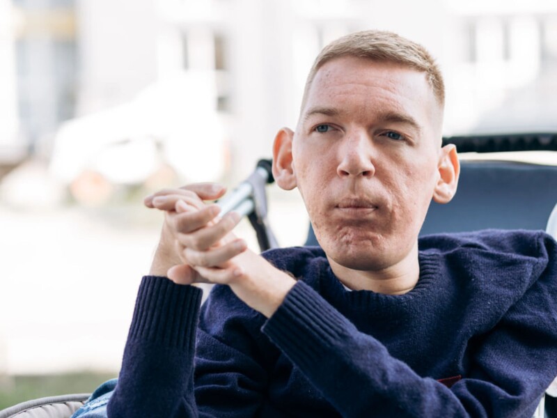 Гусаков выманил у украинского защитника более 300 тыс. грн за месяц – журналистка