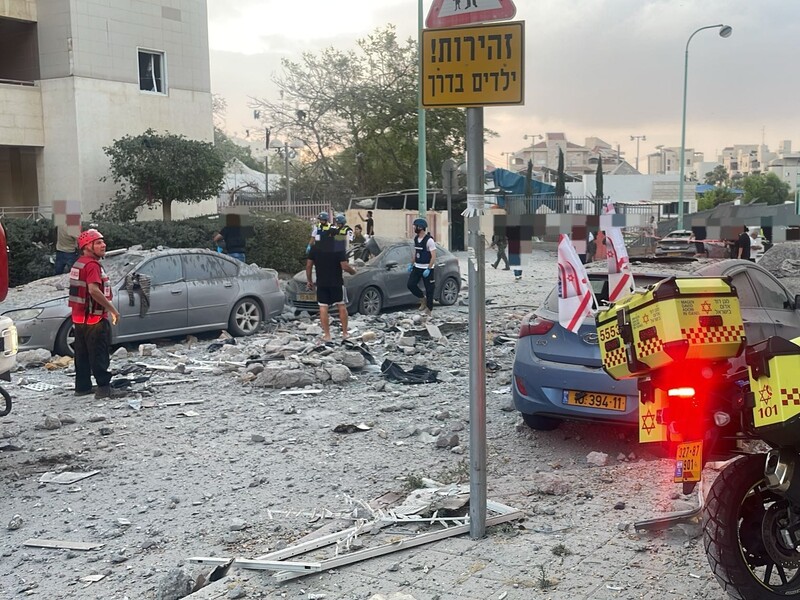 Після заяви Трампа про мир Іран ударив балістикою по житловому сектору в Ізраїлі, загинули люди